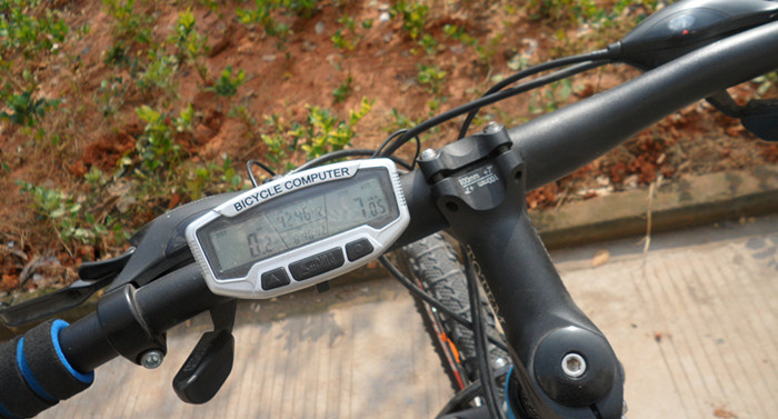 SD-558A Wired Bike Computer – LCD Bicycle Speedometer