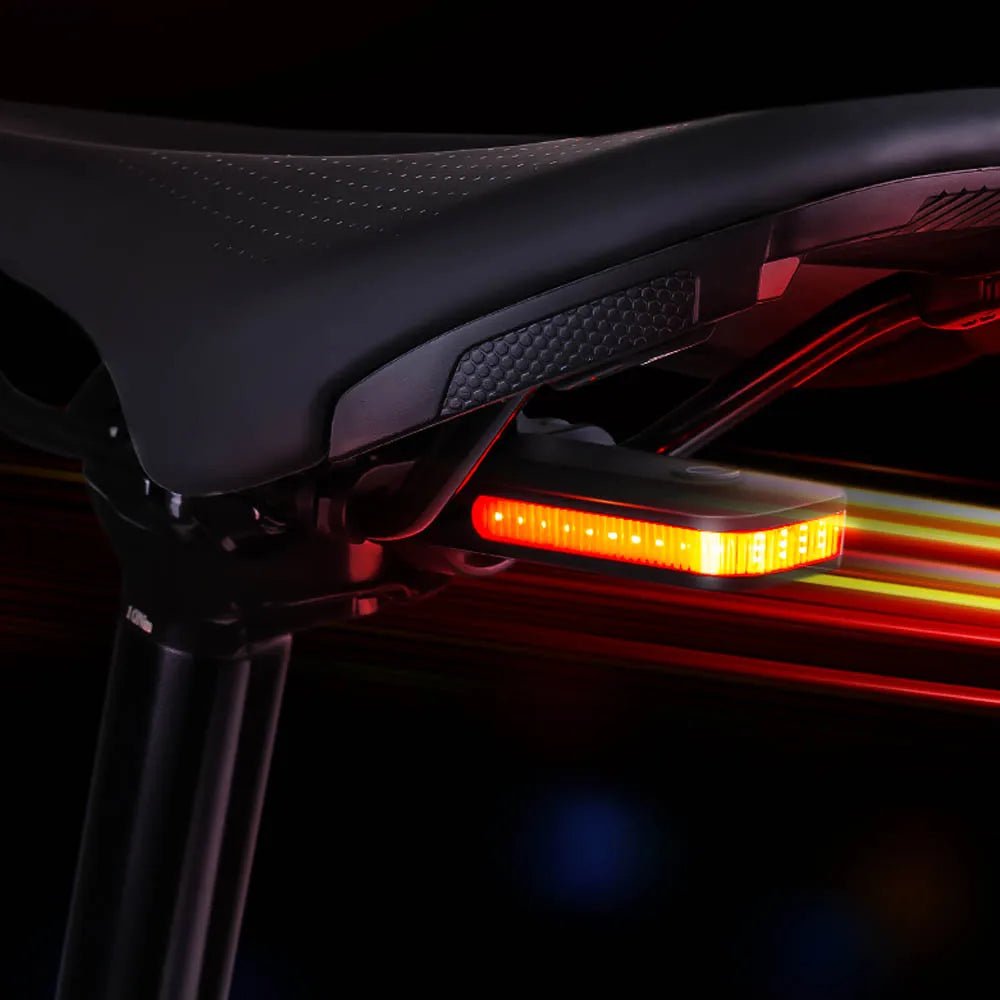 RAVEMEN CL01 Bike Tail Light - CougarBikes
